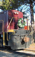 Locomotive 4012 with wreath.