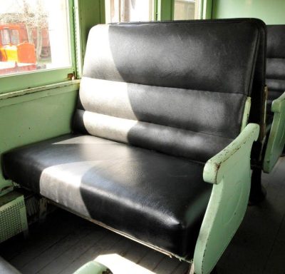 A seat on SP&S 272 in good condition.