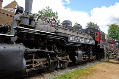 U.S. Plywood #11 rests behind Snoqualmie Depot open to visitors during DOWT 2014.