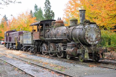 NRM #4024 moves former Canadian Collieries #14 for ease of access.